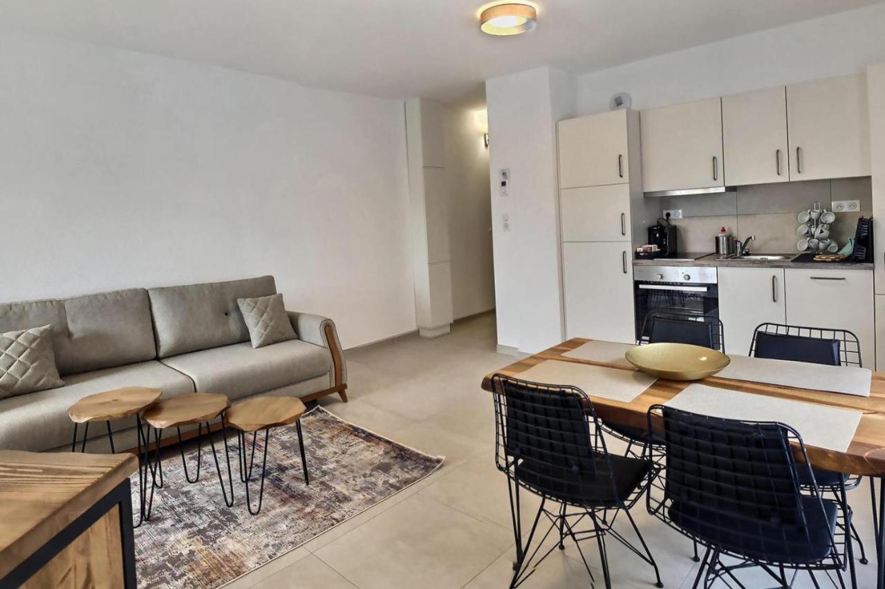Kresidence - Appartements Saint-Louis Luaran gambar