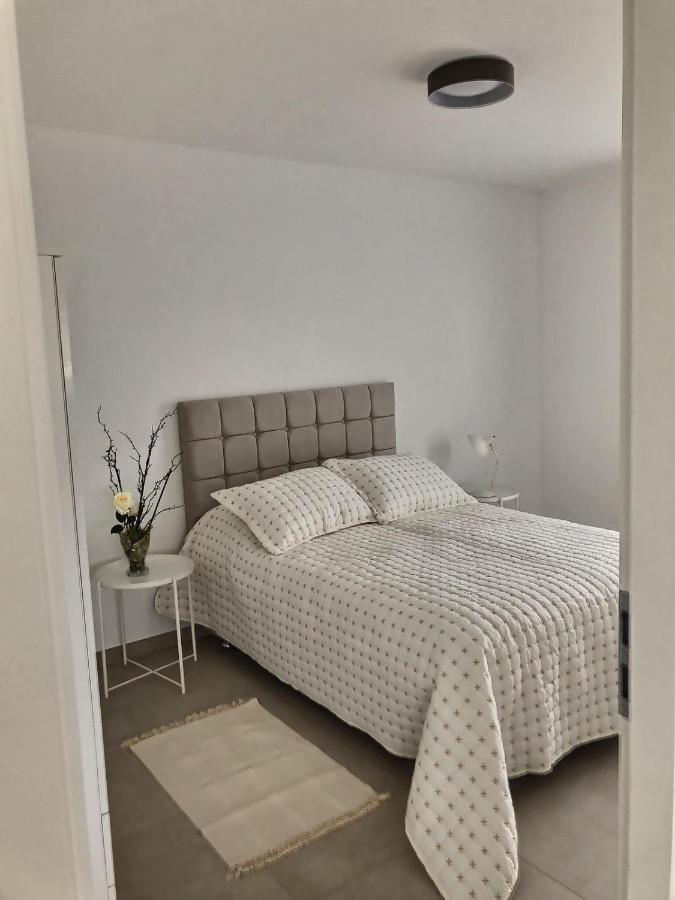 Kresidence - Appartements Saint-Louis Luaran gambar